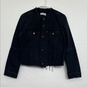 Levi's Women's Black Cropped Denim Jacket